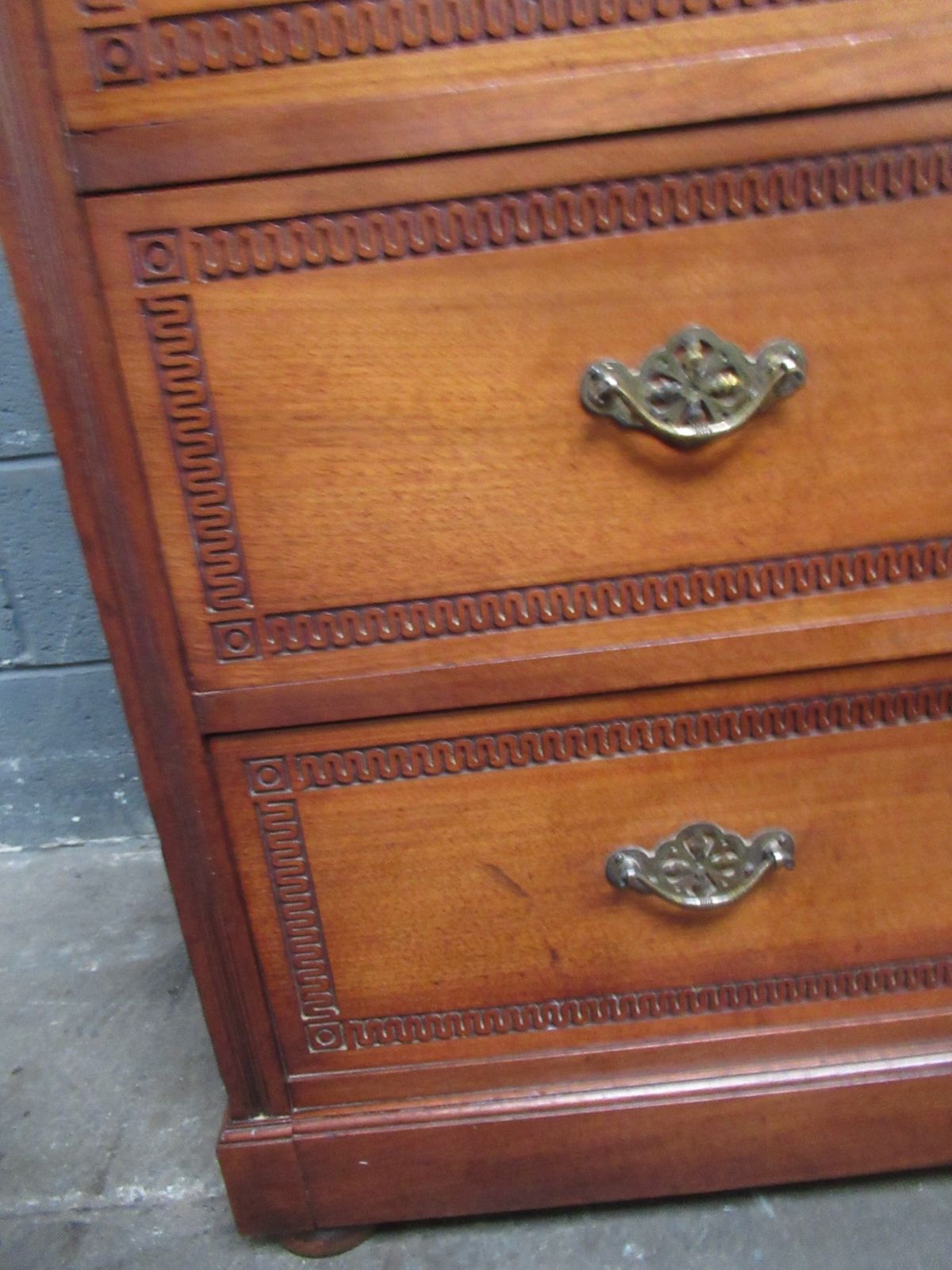 Furniture A   Victorian  Mahogany Chest Of Drawers By Jas Shoolbred    London. photo