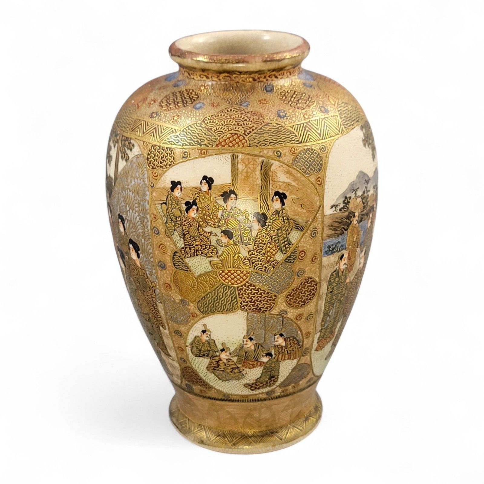 Antique Japanese Satsuma Vase With Gilt Moriage Court Figures By Gyokuzan, Meiji Era photo vinterior
