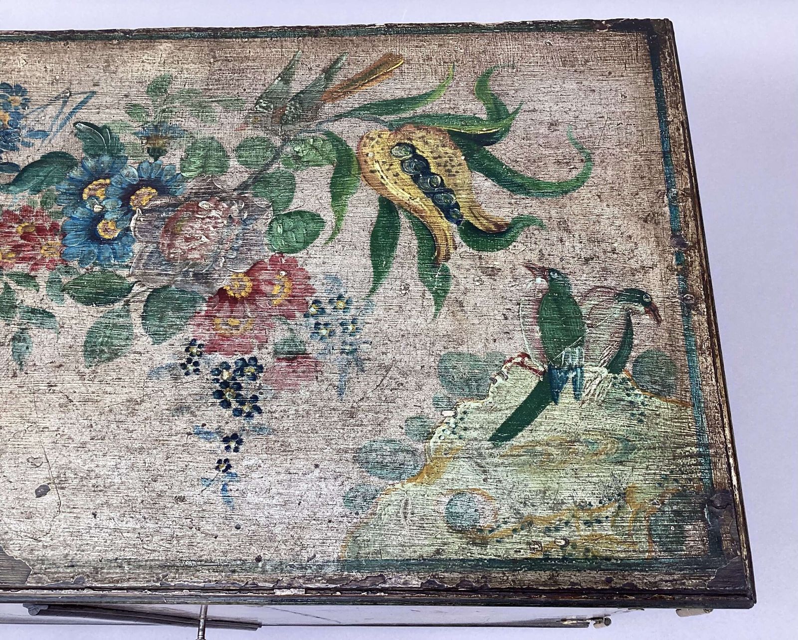 4180.0 Charming Late C18th Painted Cabinet On Stand Of Small Proportions photo