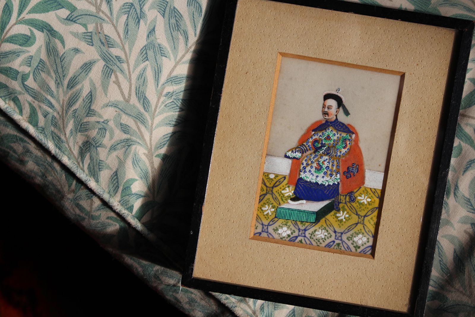Early 19th Century Chinese Gouache On Pith Paper Portrait Noble Royal Gentleman photo furniture