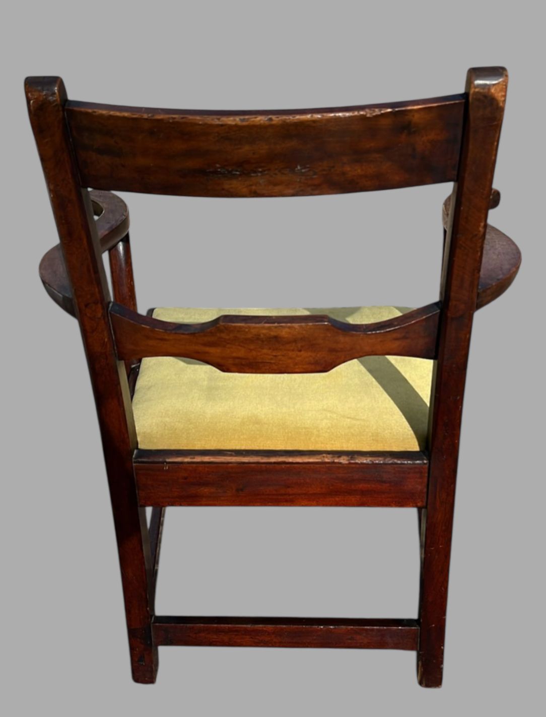 A Handsome Pair Of Early 19th Century English Country Armchairs photo vinterior