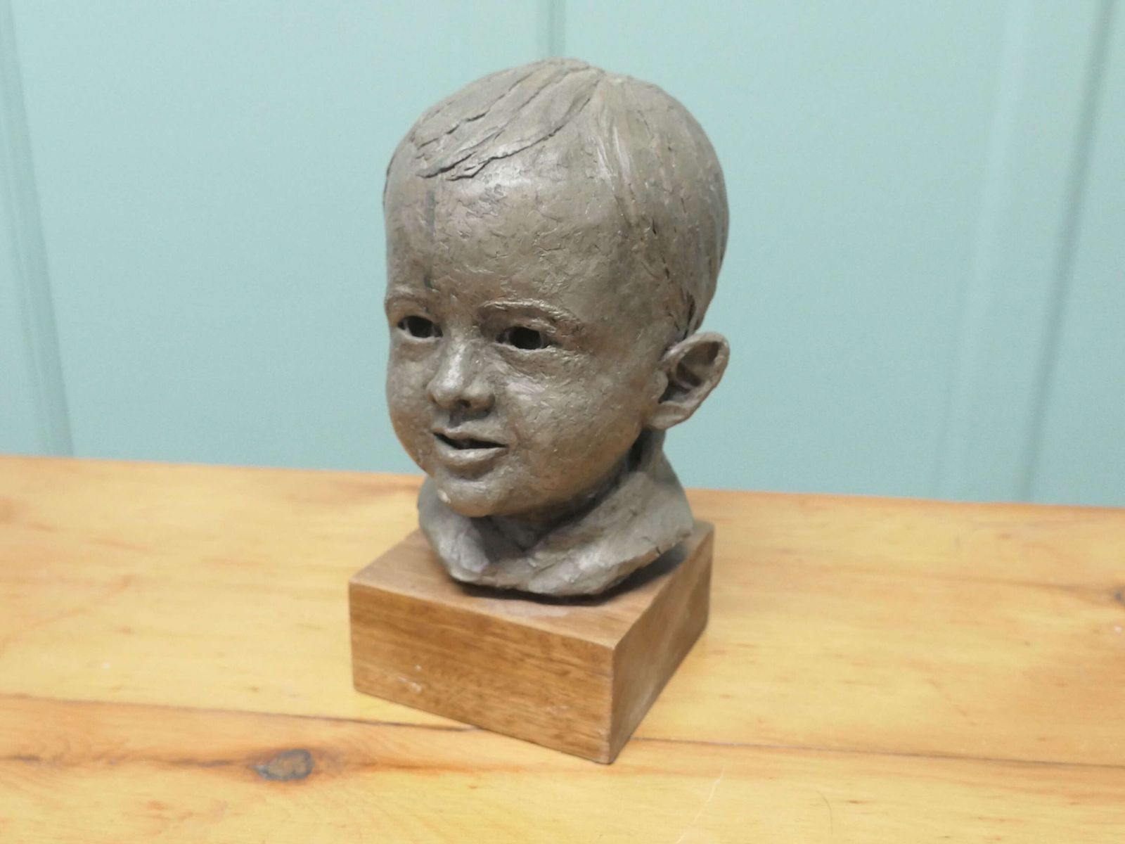 Artist’s Model Bust Of A Very Young Smiling Boy photo vinterior