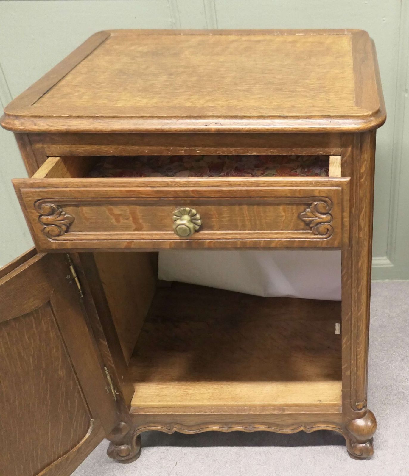 Pair Of French Golden Oak Bedside Cabinets photo buy