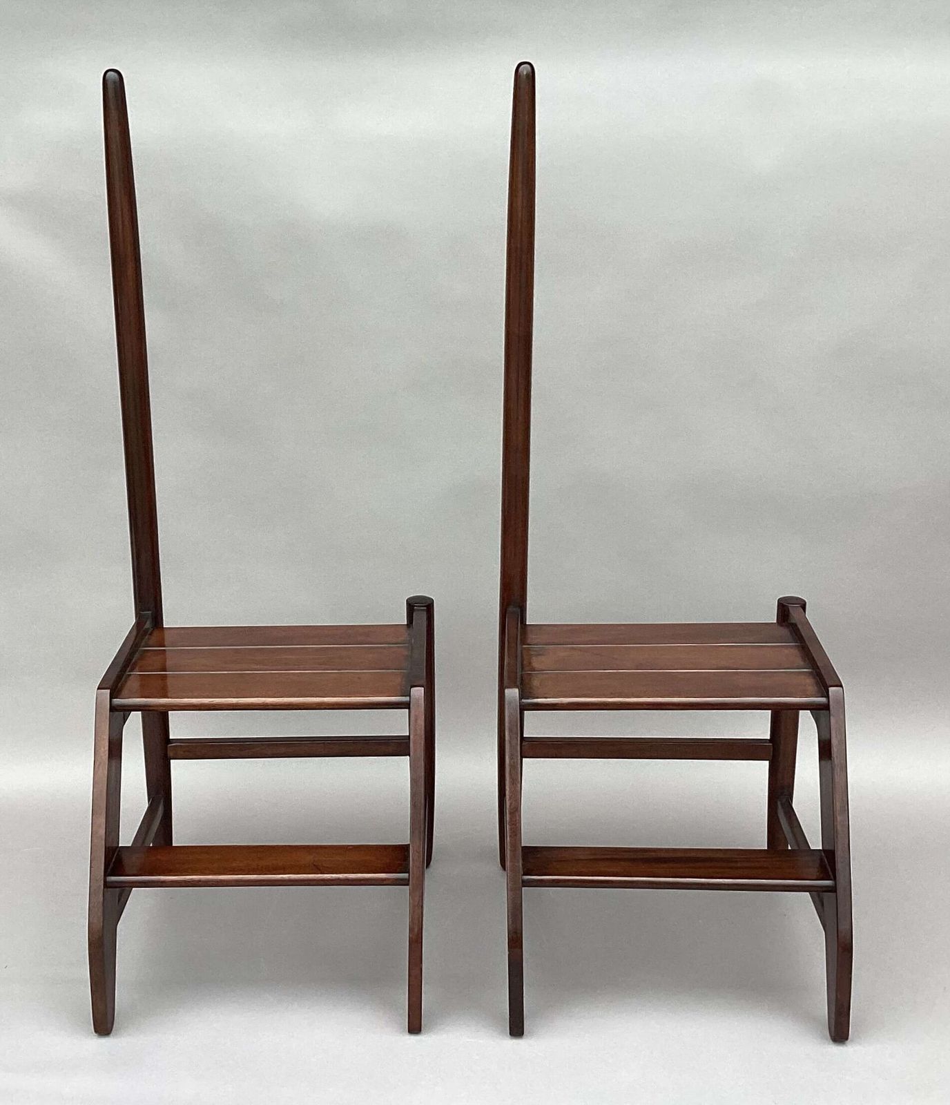 photo vintage Early C20th Pair Of Mahogany Library Steps Of Unusual Form