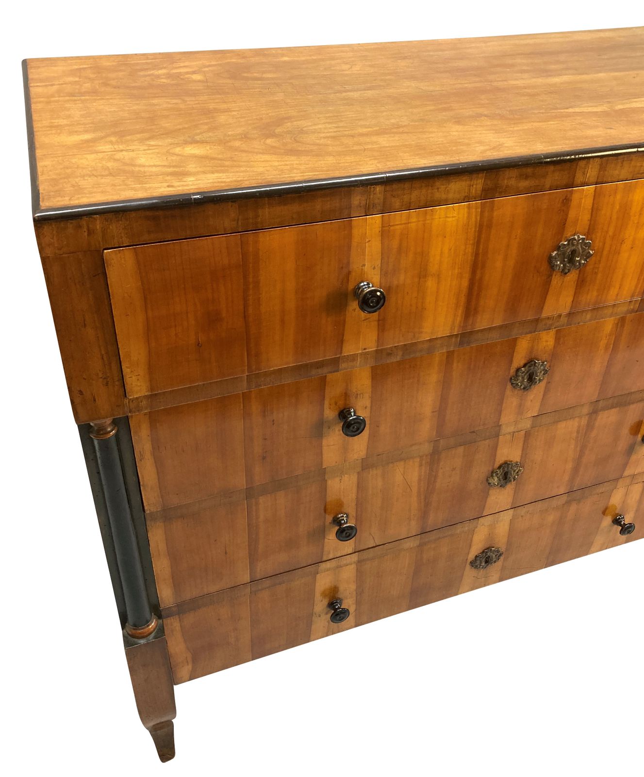 An Early XIX Century Biedermeier Commode photo vinterior