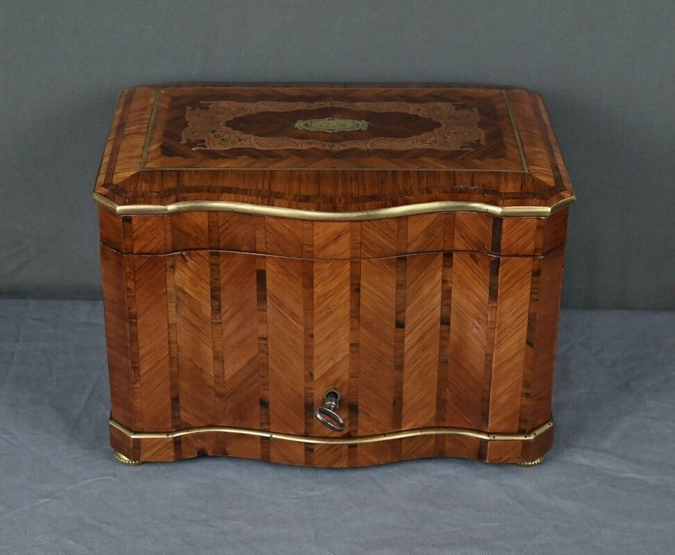 Marquetry Cigar Humidor, Napoleon III Period – Mid 19th Century photo vinterior