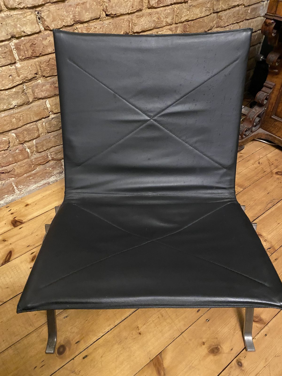 Pair Of Original 1960s Poul Kjærholm Pk22 Lounge Chairs By E. Kold Christensen, Leather Upholstery photo furniture