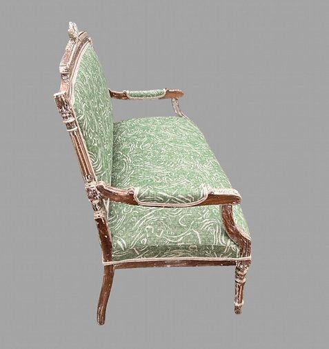 A French Louis XVI Style Canapé photo Furniture