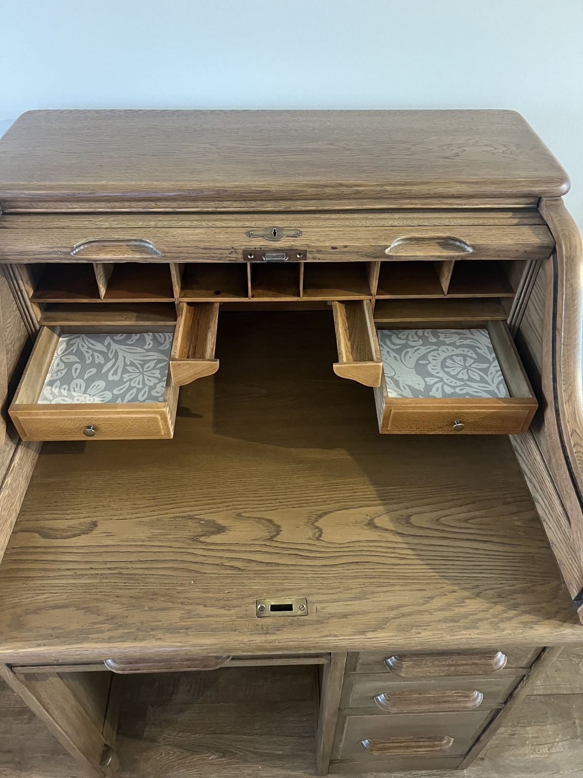 Refurbished Antique Roll Top Bureau Desk photo 650.0