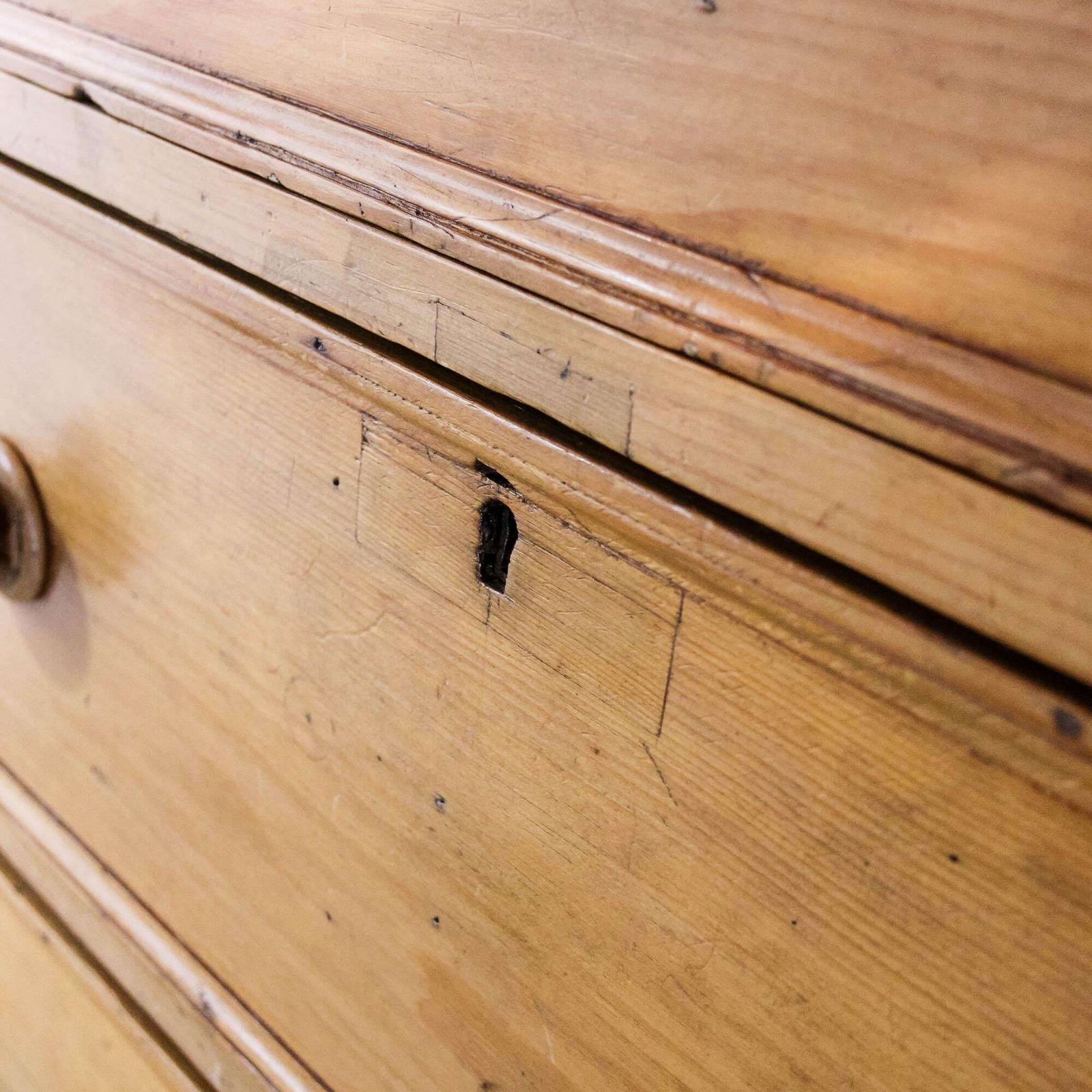 829.0 Large Antique Pine Chest Of Drawers | Bedroom Storage | Antique Storage | Bedroom | Pine Furniture (M 6442) photo