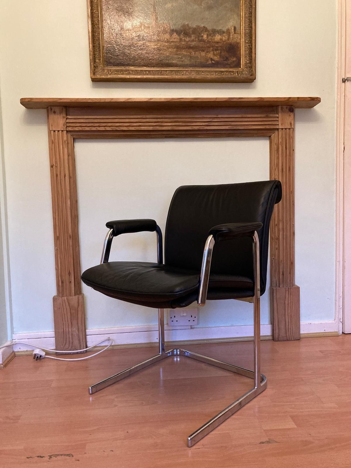 Boss Design Delphi Low Back Board Room Chair