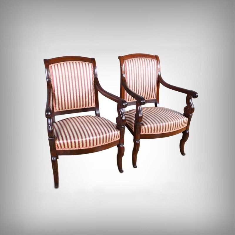 Pair Of Armchairs In Solid Cuban Mahogany, Restoration Period – Early 19th Century
