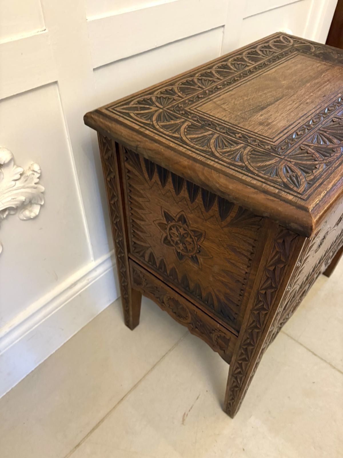 photo furniture Antique Quality Hand Carved Oak Marriage /Dowry Chest