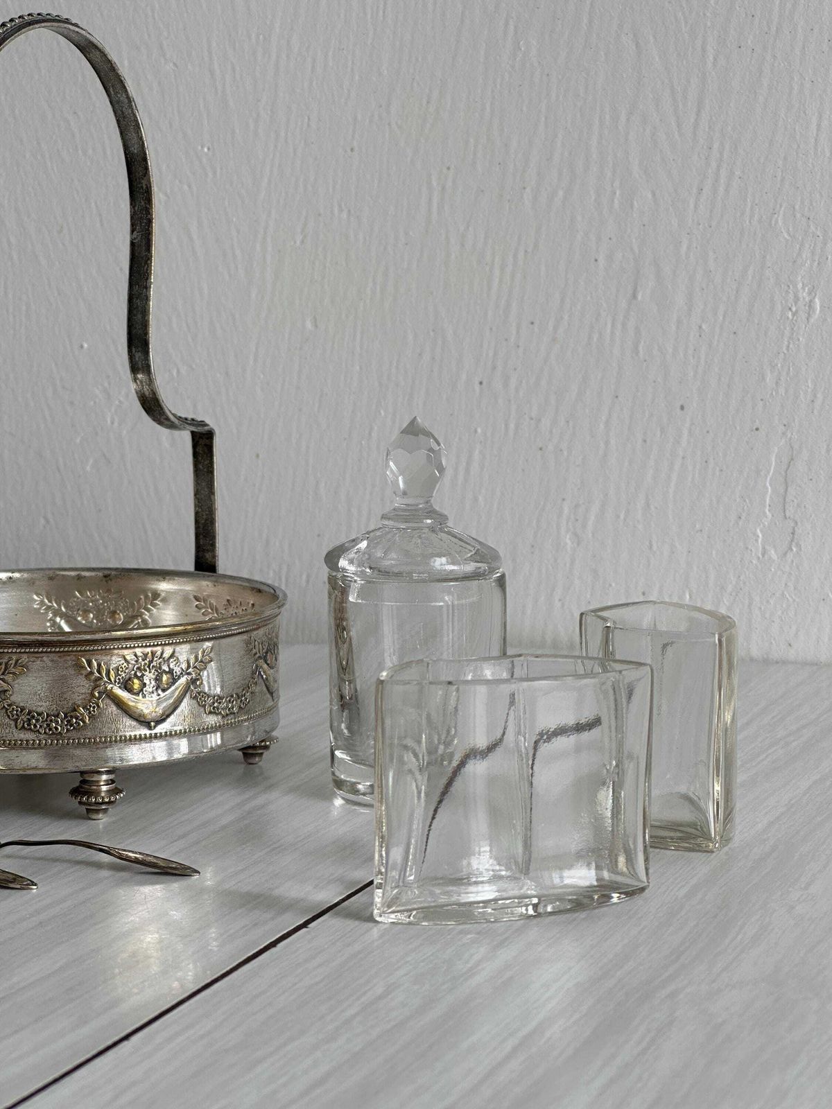 Antique Oil And Vinegar Cruet With Mustard Pot And Spice Compartments, Cut Crystal And Silver Plated Metal, Table Service, French Table photo vinterior