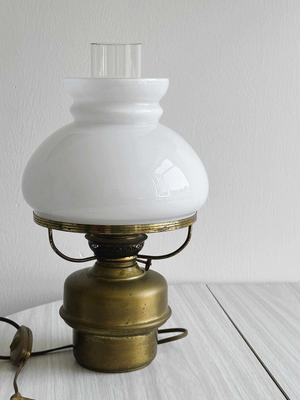 Vintage Brass Lamp, White Opaline Glass Shade, Retro Lighting, Office Decor, Unique Piece, Antique Gift, Warm Atmosphere photo Lighting