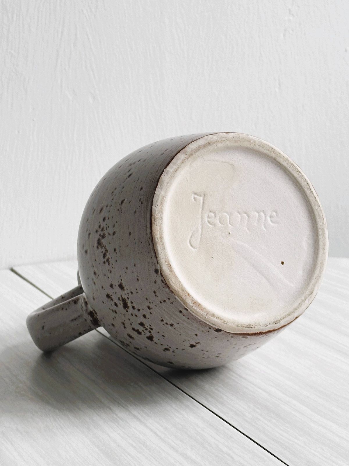 Handcrafted Pitcher, Speckled White Ceramic, Rustic And Minimalist Style, Rustic Jar, Country Decor, Decorative Gift, Country House photo vinterior
