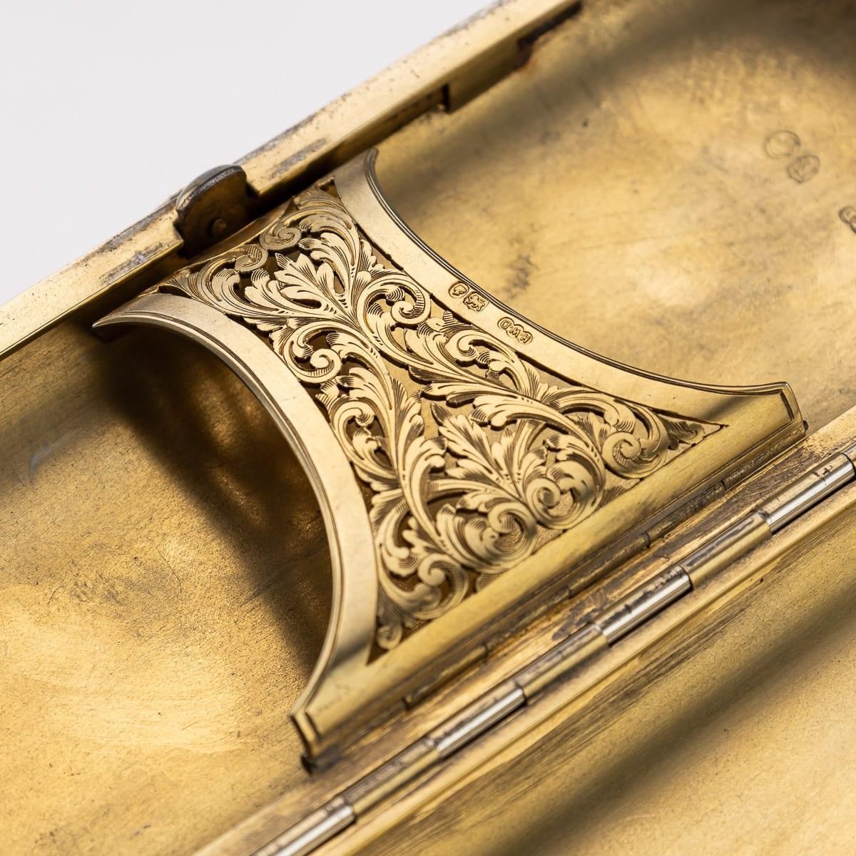 photo vinterior Antique 19th Century Victorian Solid Silver Cigar Case, Henry William Dee C.1877