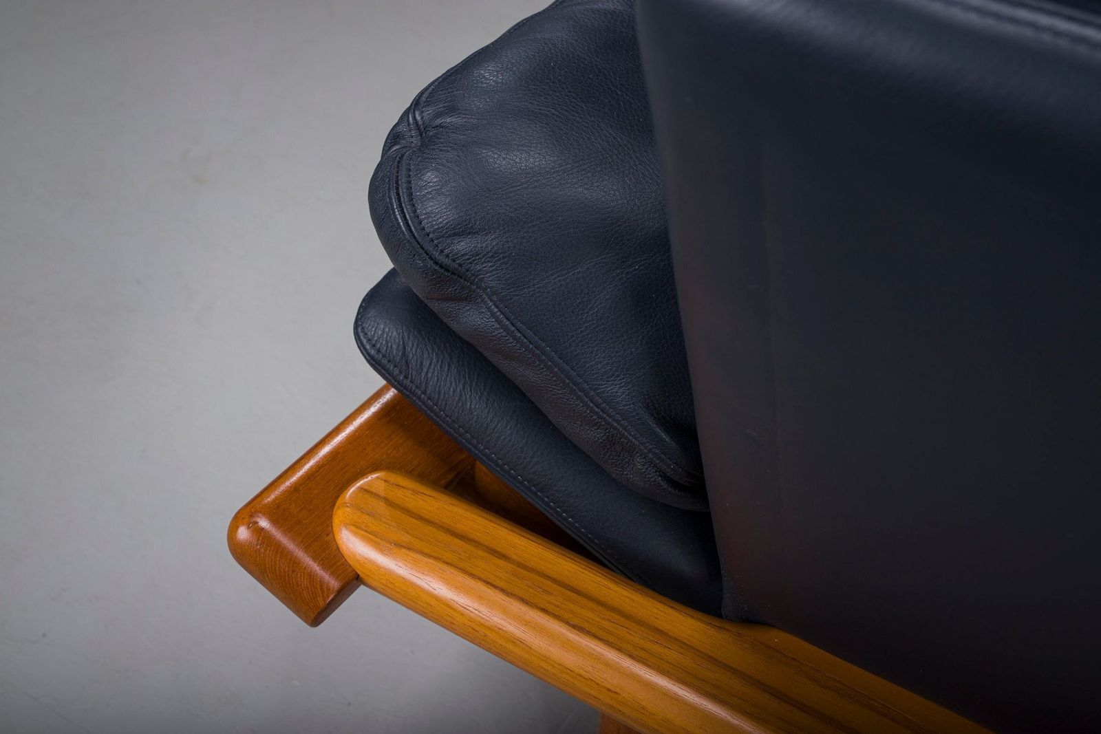 photo furniture Danish Teak And Navy Blue Leather Lounge Chair From Komfort, 1970s