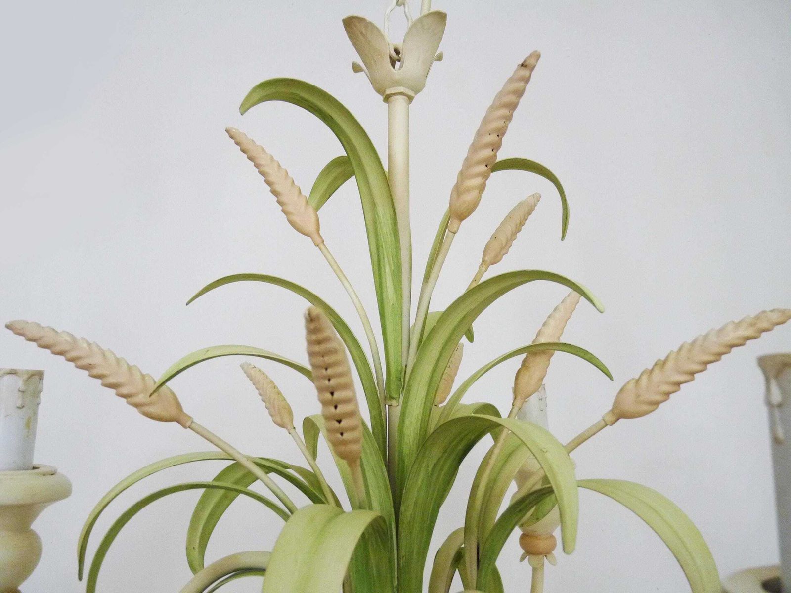 Vintage Masca Wheat Ear Chandelier In Off White And Pastel Green Metal, Antique Lighting, 3 Light Chandelier photo vintage