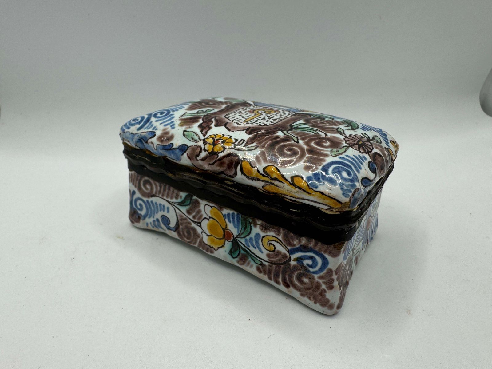 17th Century Dutch Delft Snuff / Patch Box photo vintage