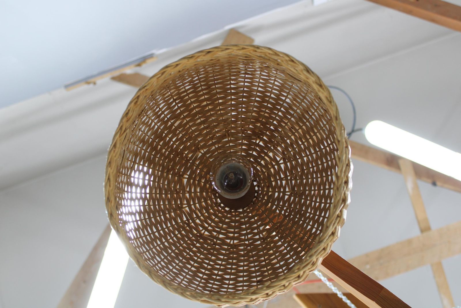 1970s Czechoslovakian Rattan & Pine Pendant Light, Three Shade Chandelier photo vinterior