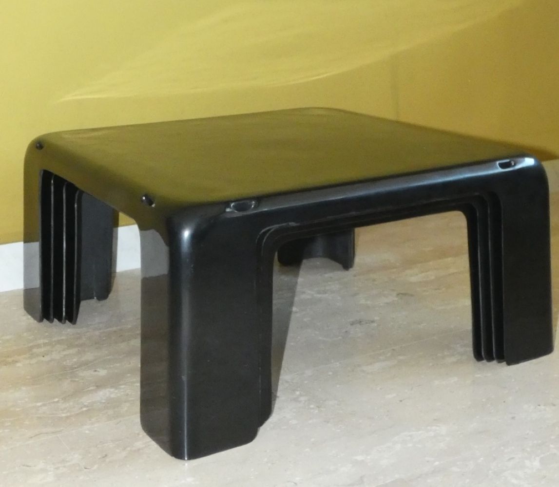Set Of 4 "Quattro Gatti" Stackable Tables By Mario Bellini For C&B Italia, 1967 photo buy