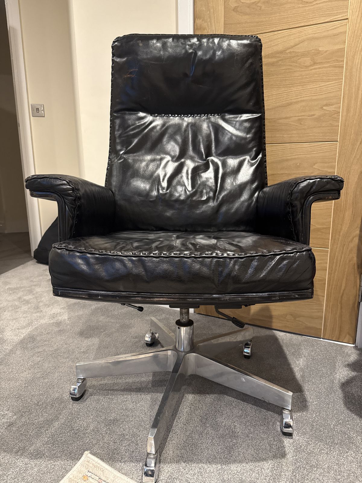 Mid 20th Century Design De Sede Desk Chair photo furniture