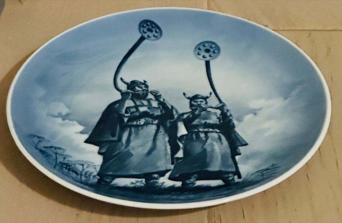 1978 Royal Copenhagen Denmark Viking Porcelain Plate "Sounding The Lur" photo vinterior