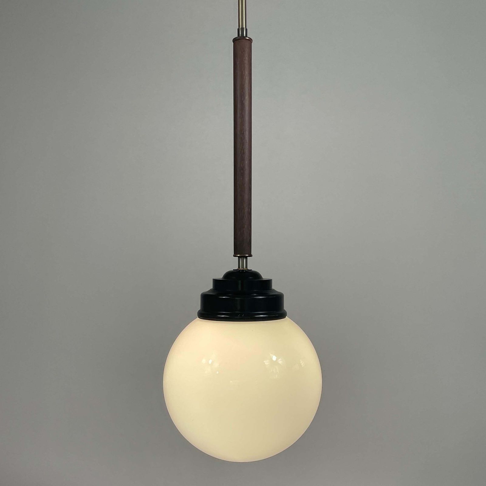 photo vinterior Pair Opaline Glass, Bakelite & Wood Pendants By Sieverts Kabelverk, Sweden 1940s