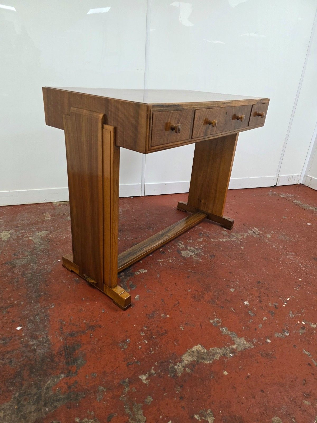 Heals Of London 1930s Walnut Art Deco Desk/Sidetable photo Furniture