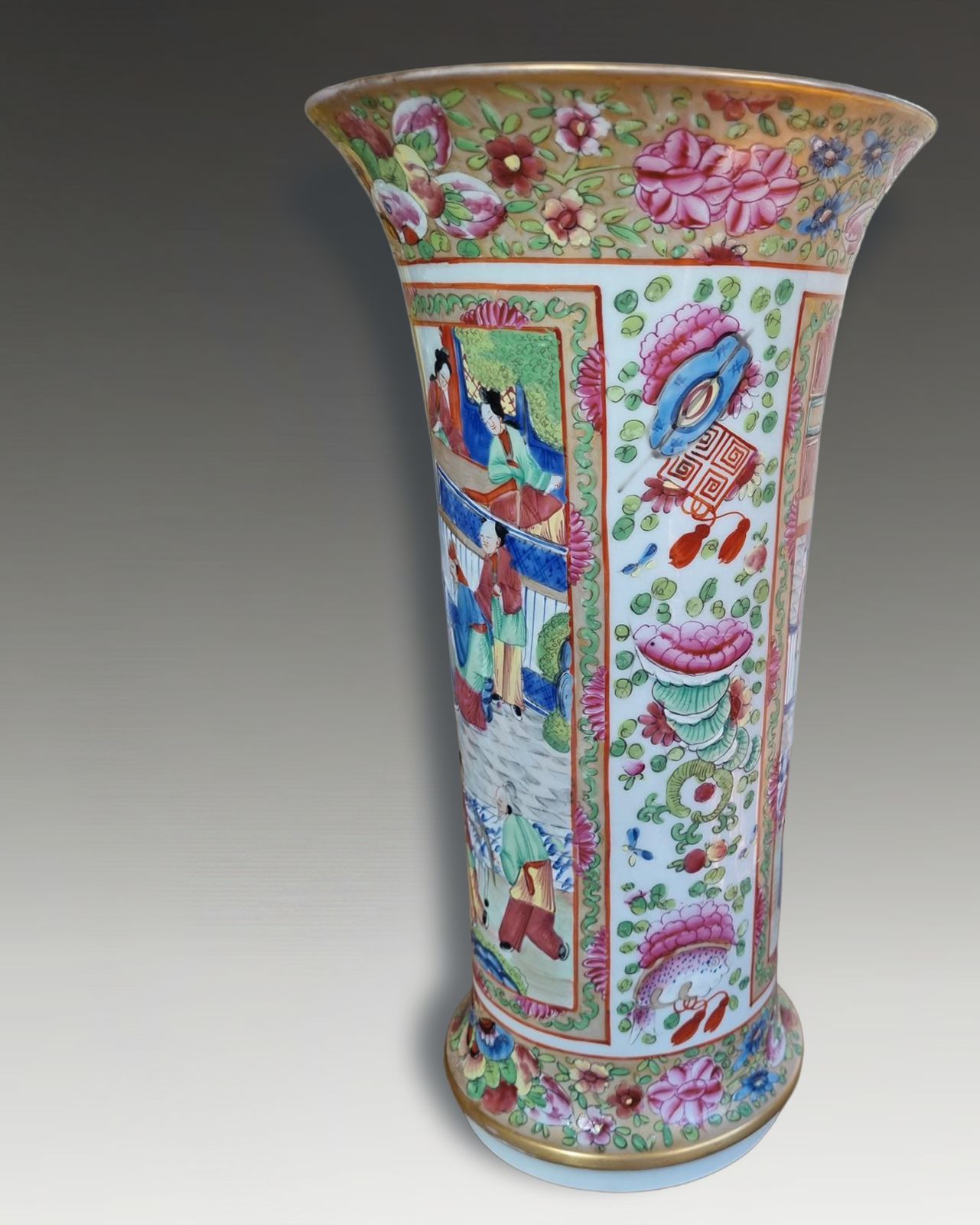 Antique Chinese  V. Large "Rose Mandarin" Trumpet Vase Circa 1830 33cm  H (13 ") photo furniture
