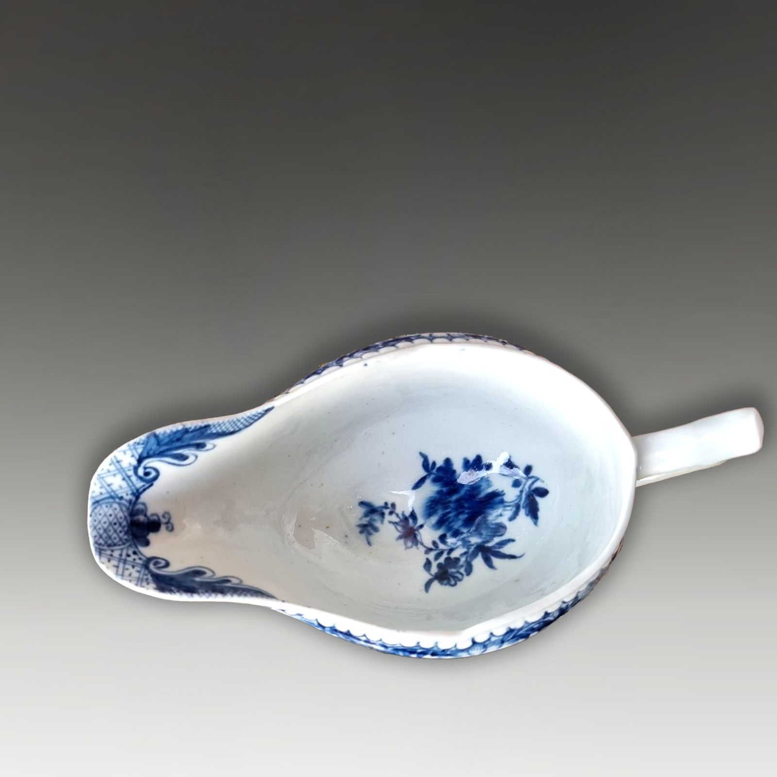 photo furniture First Period DR Wall Early Worcester Sauce Boat C1760  Early & Rare 18cm W