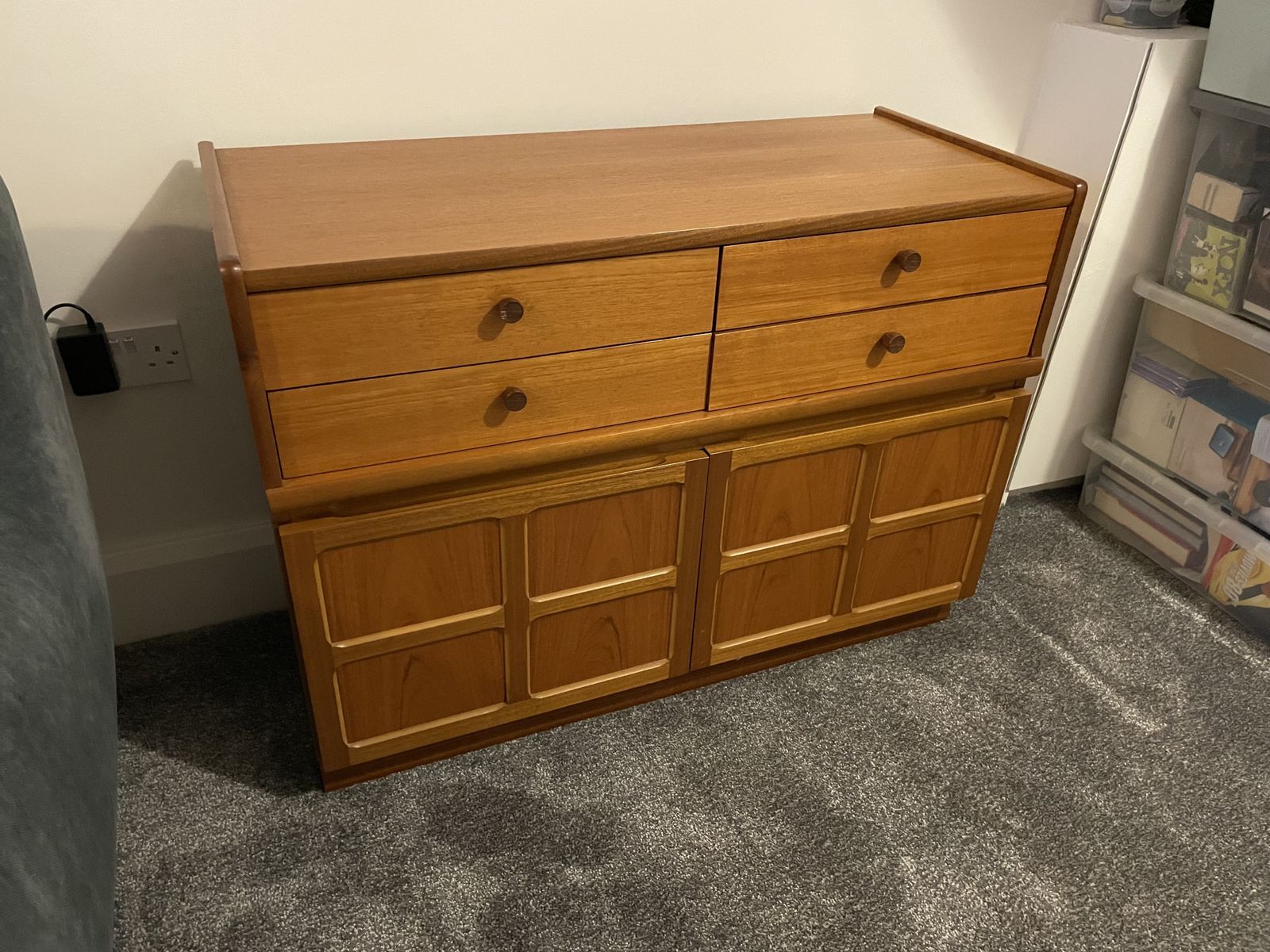 Nathan Parker Knoll Squares Vintage Mid Century Teak Sideboard photo buy