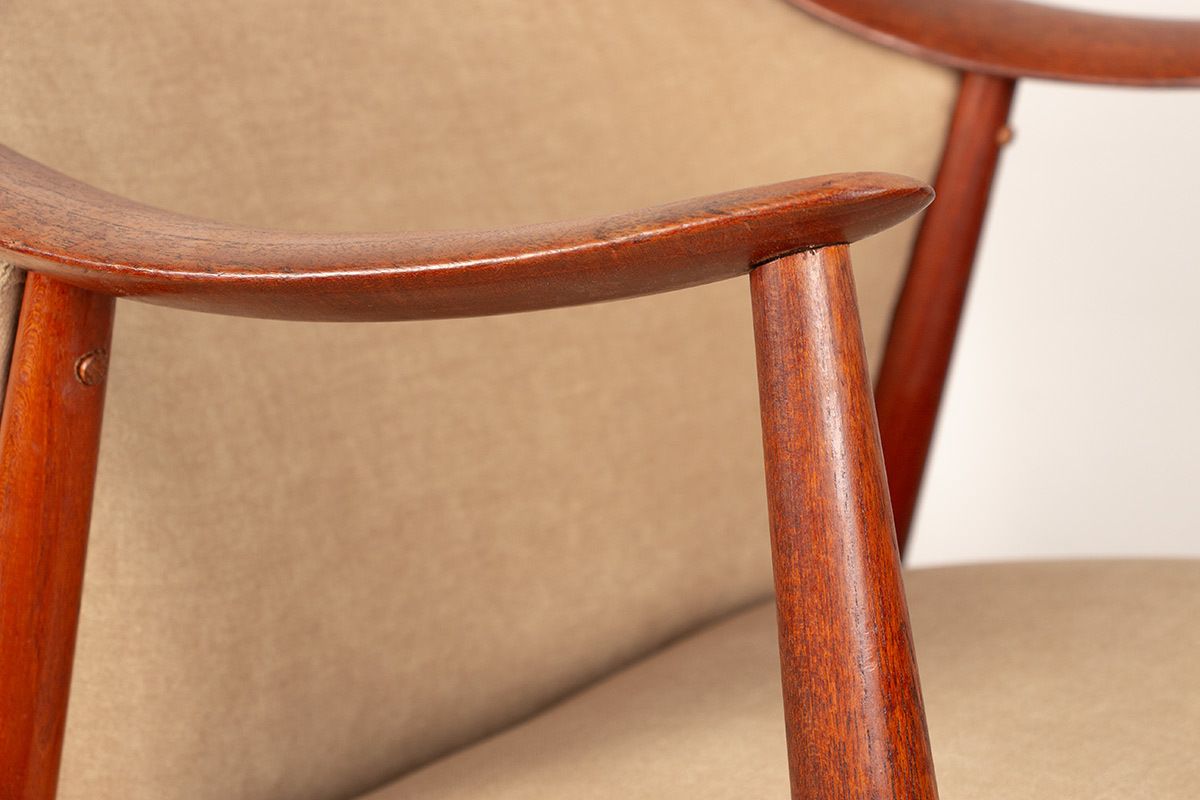 photo buy Paire de fauteuils scandinaves en teck et tissu, modèle New Tyrol par Gerhard Berg pour Westnofa, 1960.