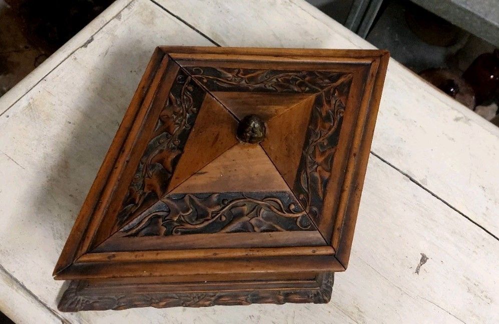 Antique Rhomboidal Carved Wood Cilegio Box 19th Century Italy