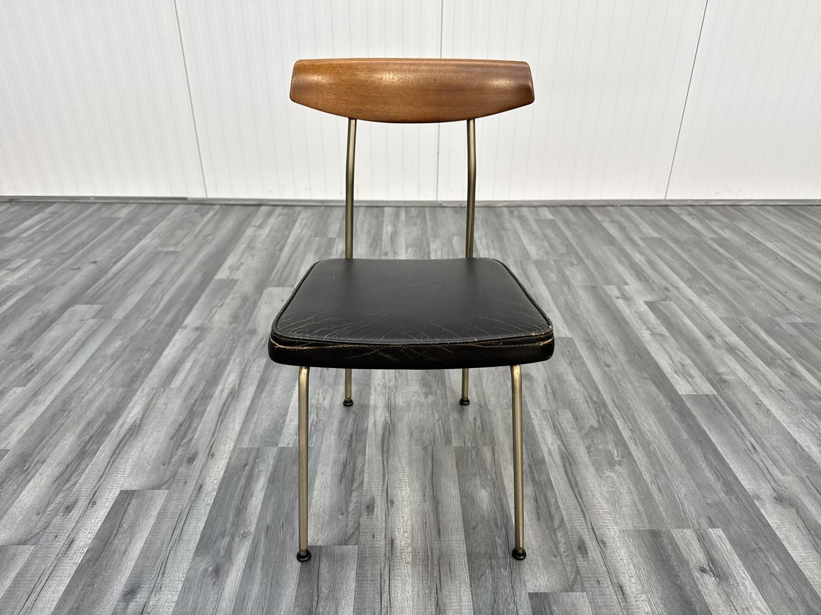 Stag ‘S’ Range Mid Century Dining Chairs By John & Sylvia Reid photo 1400.0