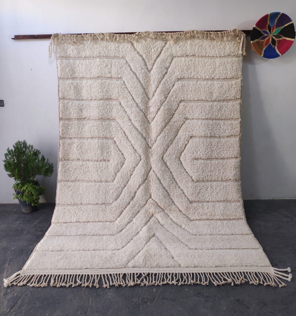 Large Sculpted Beni Ourain Rug With Geometric Design 300x200cm