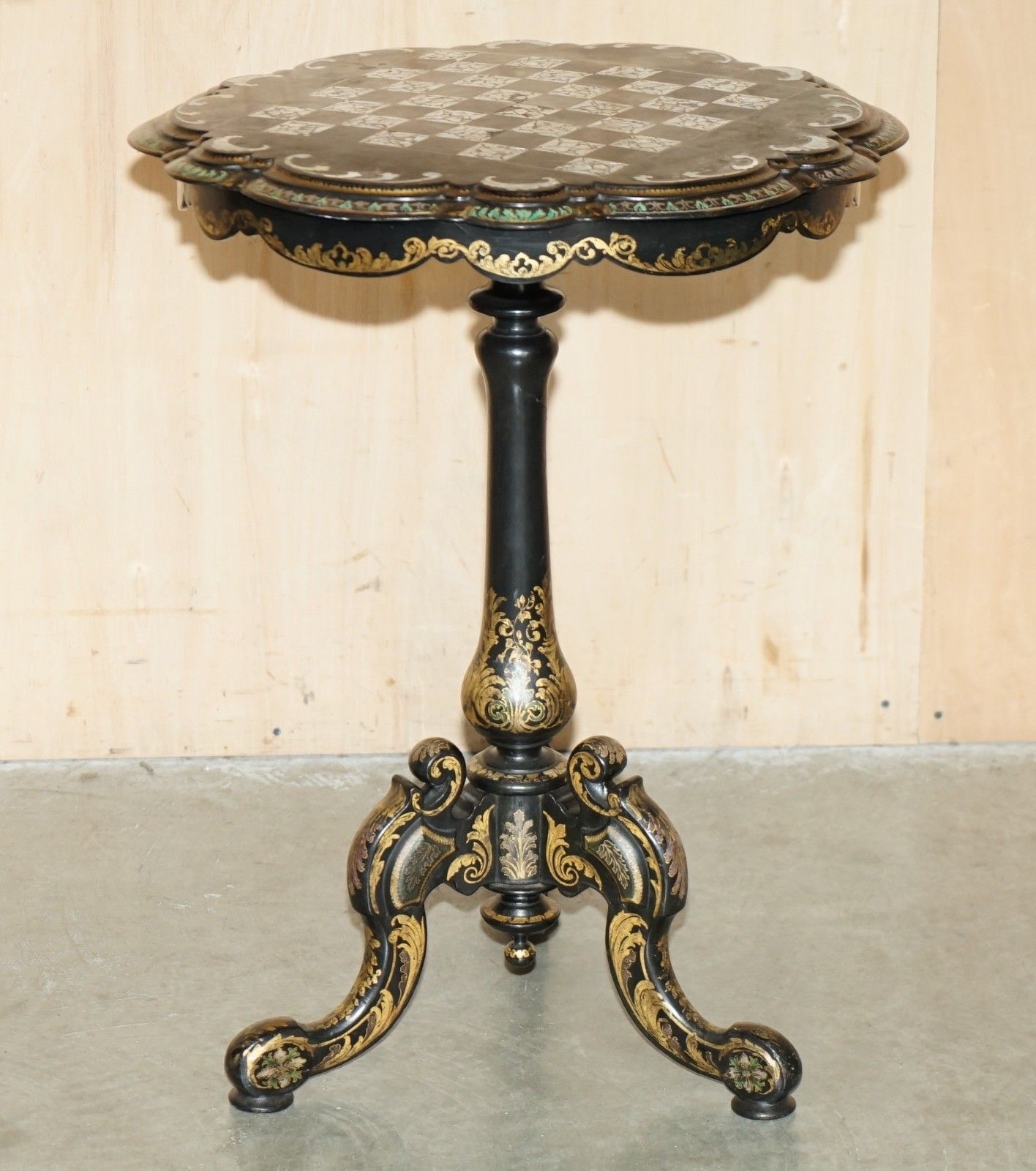 Antique Victorian 1860 Black Lacquer Mother Of Pearl Chess Tilt Top Games Table photo furniture