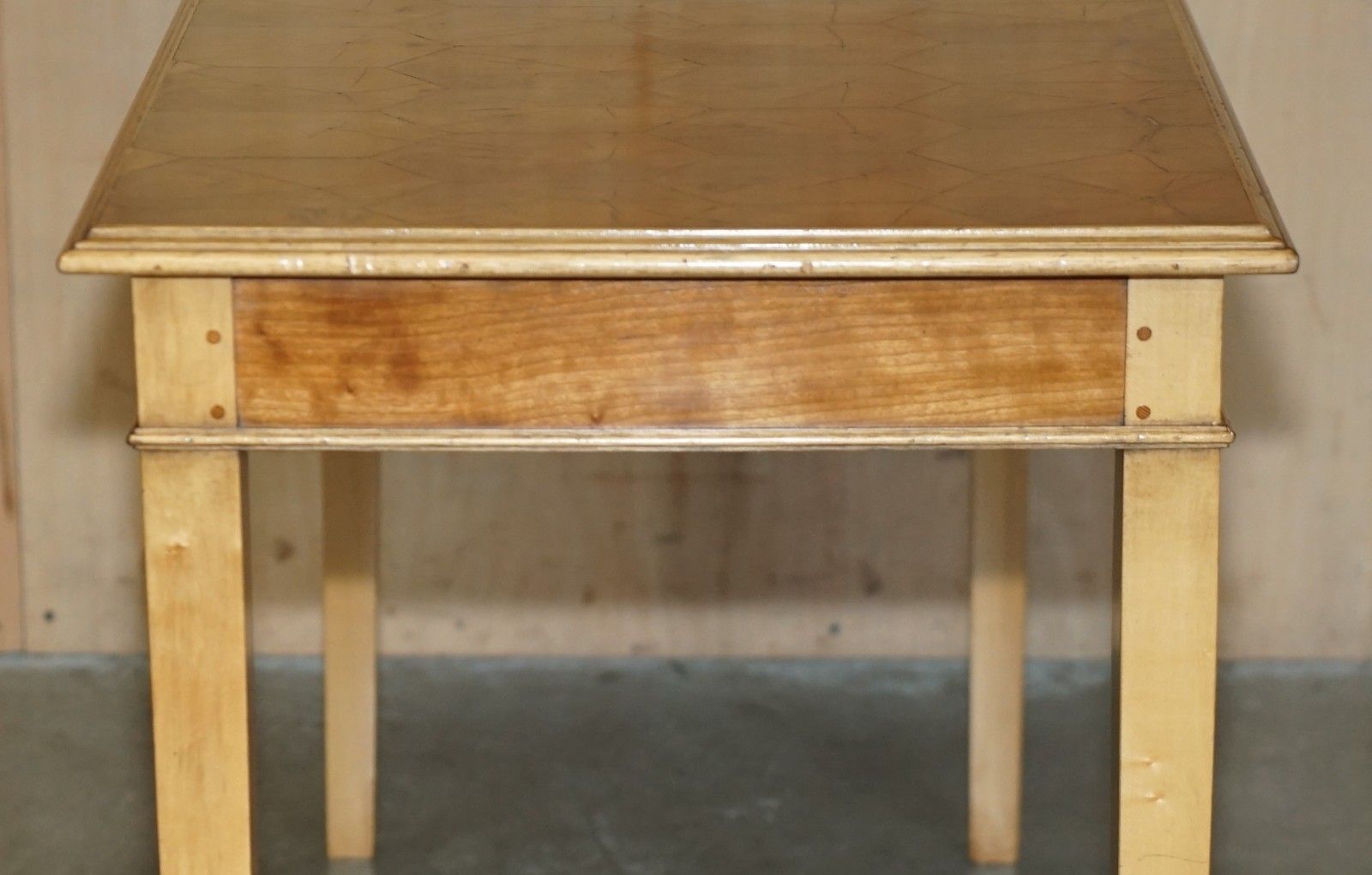 photo vinterior Exquisite Super Decorative Circa 1920's Oyster Laburnum Wood Console Table