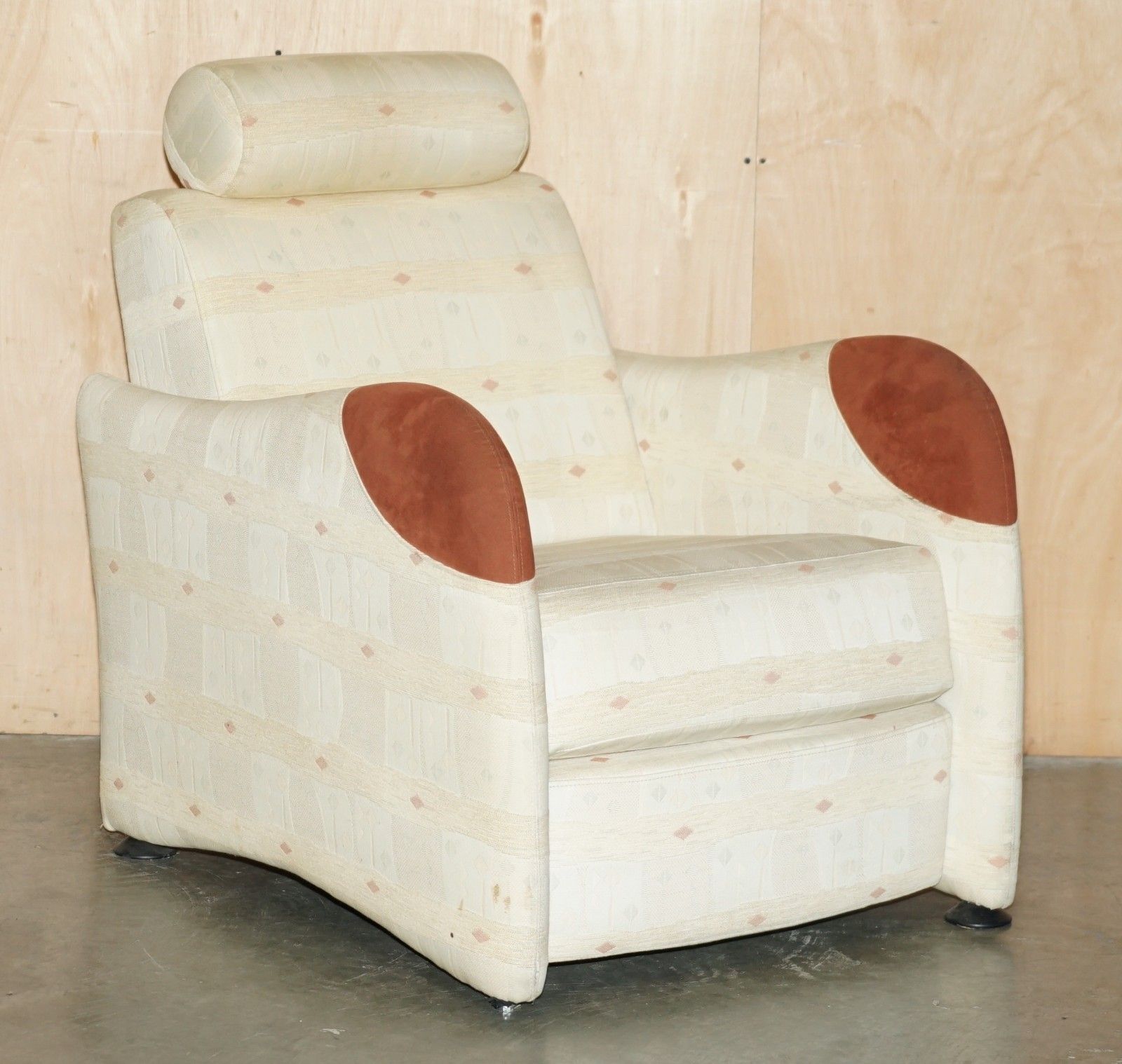 Super Comfortable Ligne Roset Modernist French Petite Sieste Recliner Armchair photo furniture