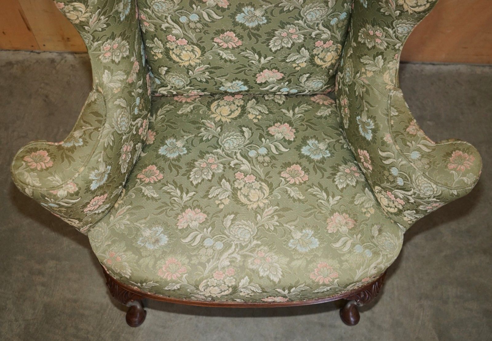 photo furniture Sublime Antique Howard & Son's William Morris Mahogany Framed Wingback Armchair