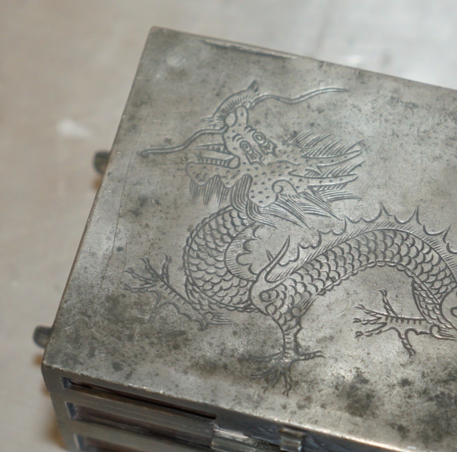 Antique Circa 1920 Chinese Kut Hing Pewter & Wood Carved Dragon Jewellery Box photo 245.0