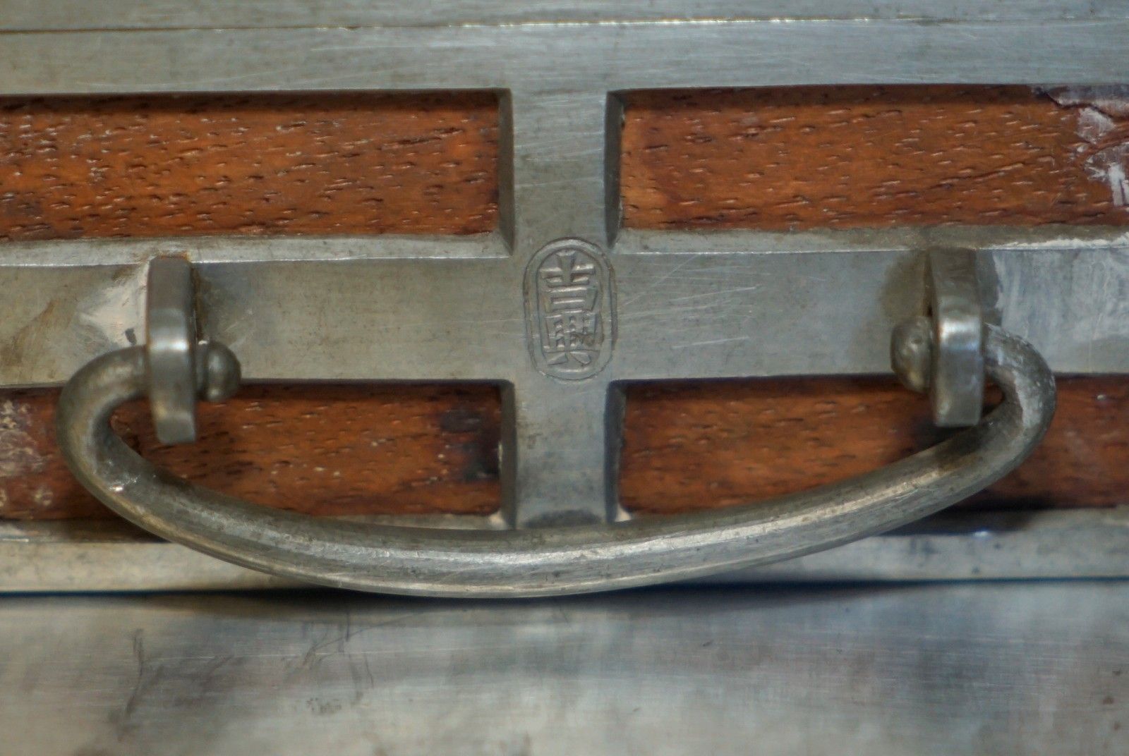 photo furniture Antique Circa 1900 Chinese Kut Hing Pewter & Wood Carved Dragon Jewellery Box