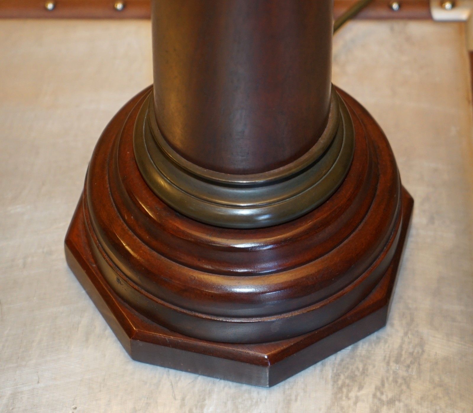 1850.0 Pair Of Huge 95cm Grand Tour Style Roman Corinthian Pillar Brass Desk Lamps photo