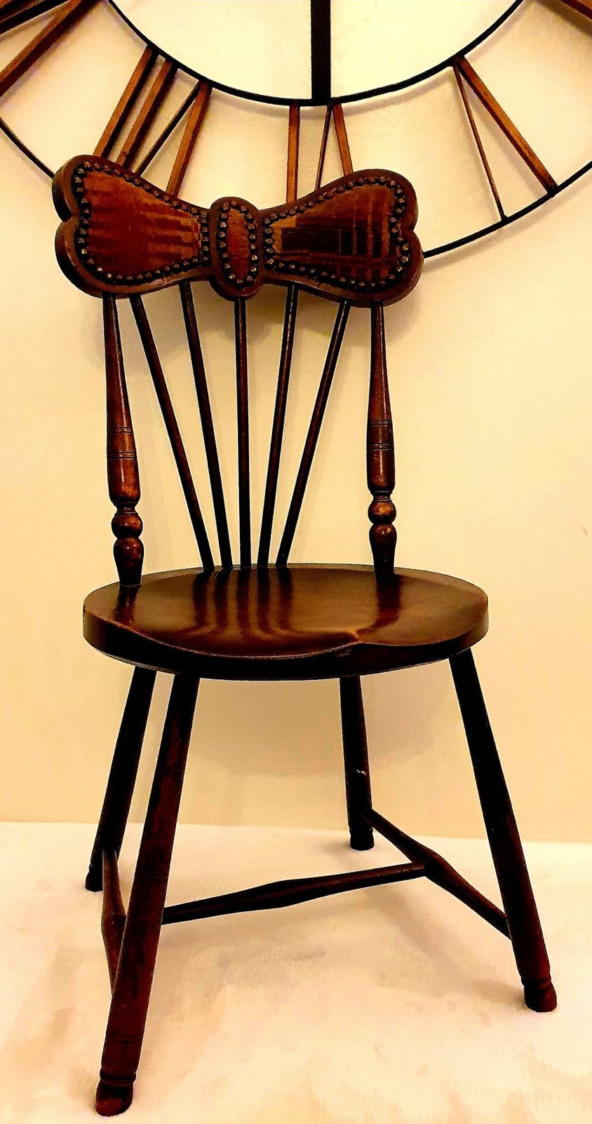 Pair Of Vintage Small Wooden Chairs. Accent , Display Bedroom Dining Chair photo vinterior