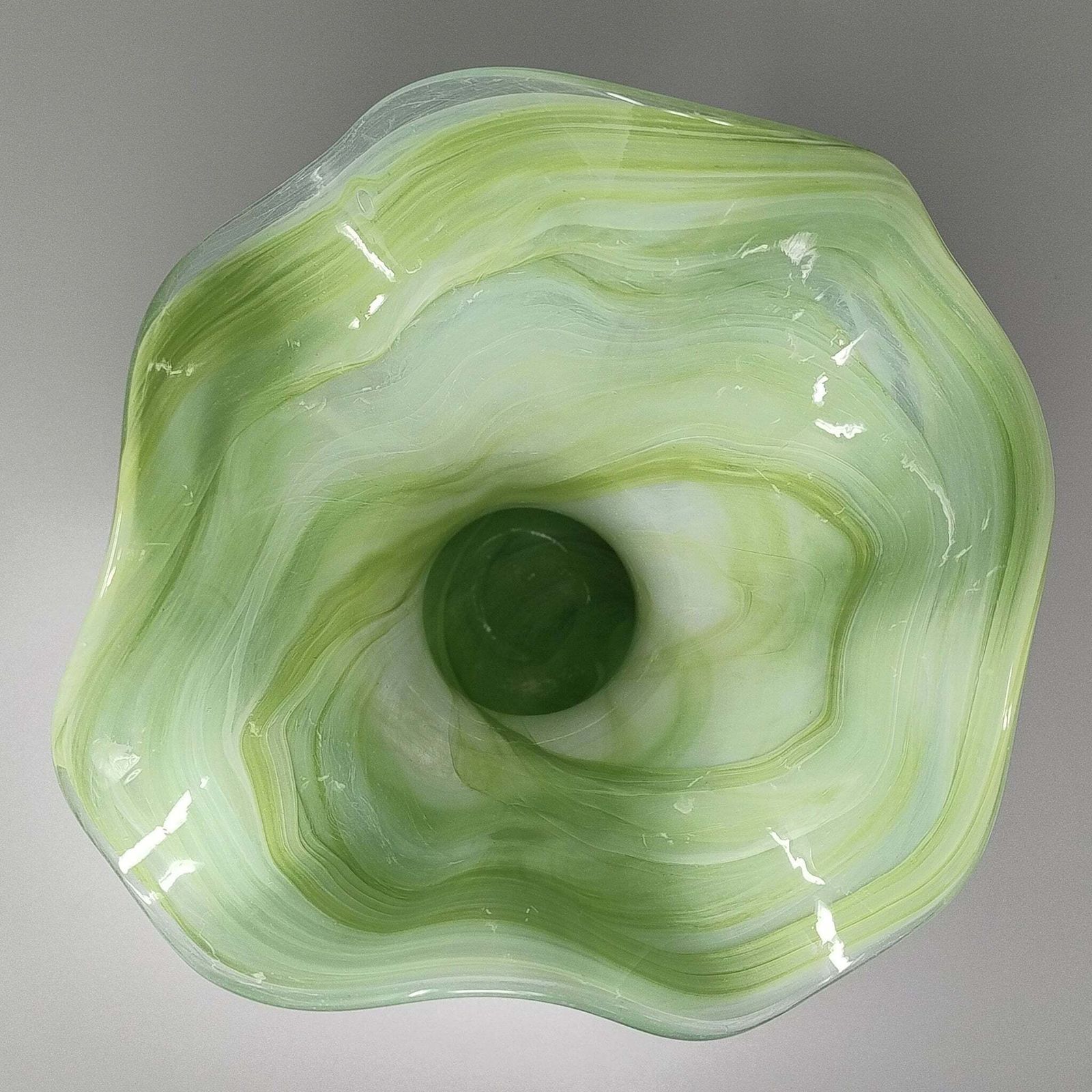 1960s Astonishing Green Vase By Ca Dei Vetrai. Made In Italy photo vintage