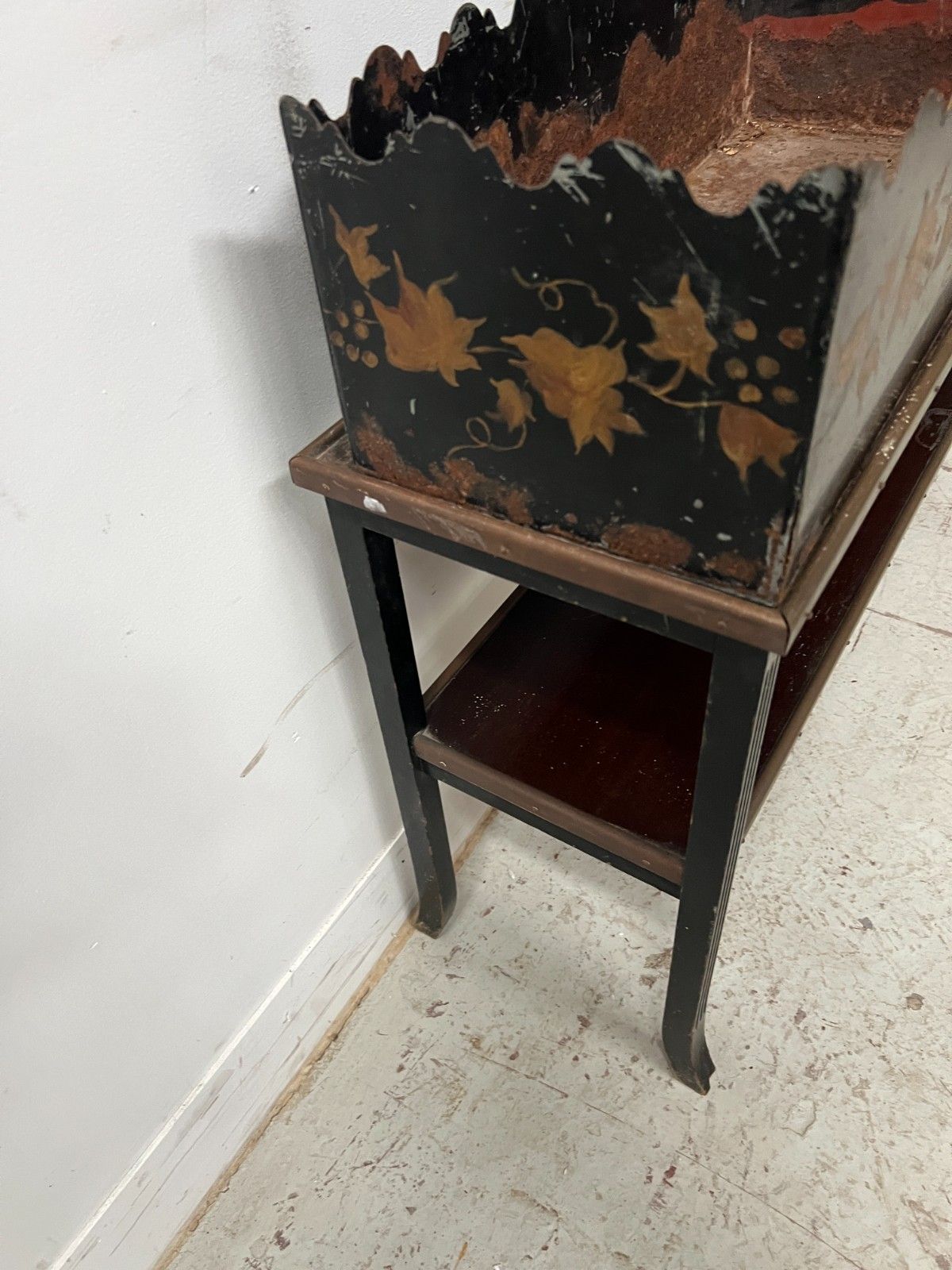 Console And Planter In Wood And Lacquered Sheet Metal XX Century photo 672.75