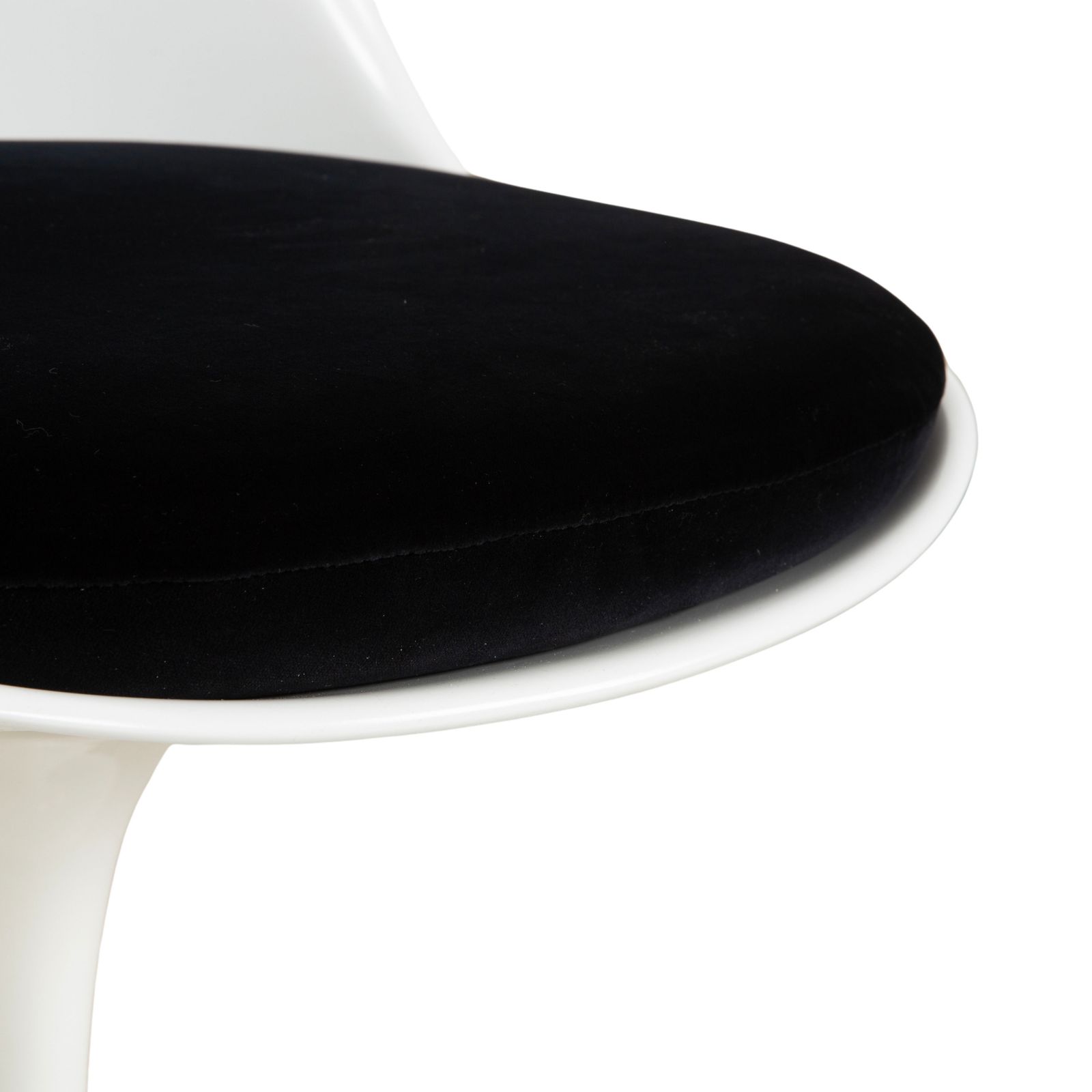 Knoll International Saarinen Tulip Plastic Chair White Original photo for sale