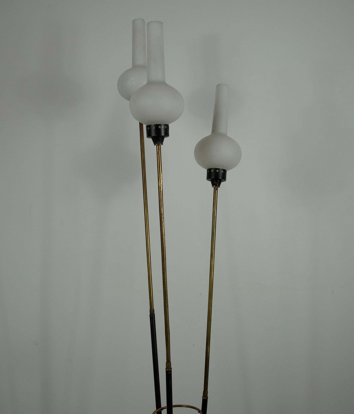 photo vinterior Brass And Opaline Glass Floor Lamp By Stilnovo, Italy, 1960s