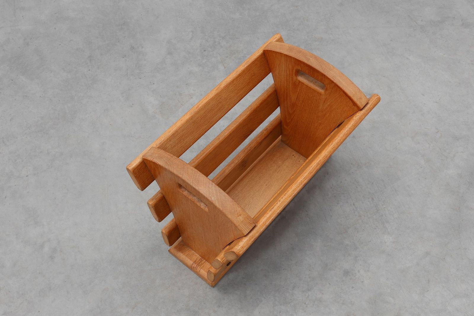 688.0 Mid Century Oak Magazine Rack, France, 1960s photo